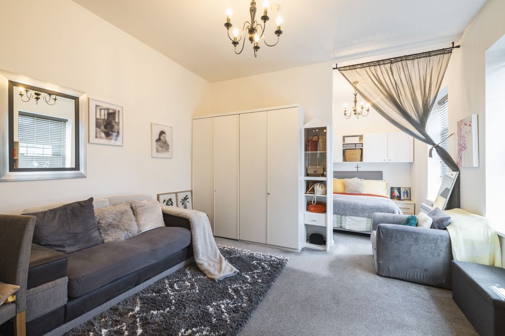Additional image 5 of 17 bed detached house for saleVal Plaisant, St. Helier, Jersey JE2