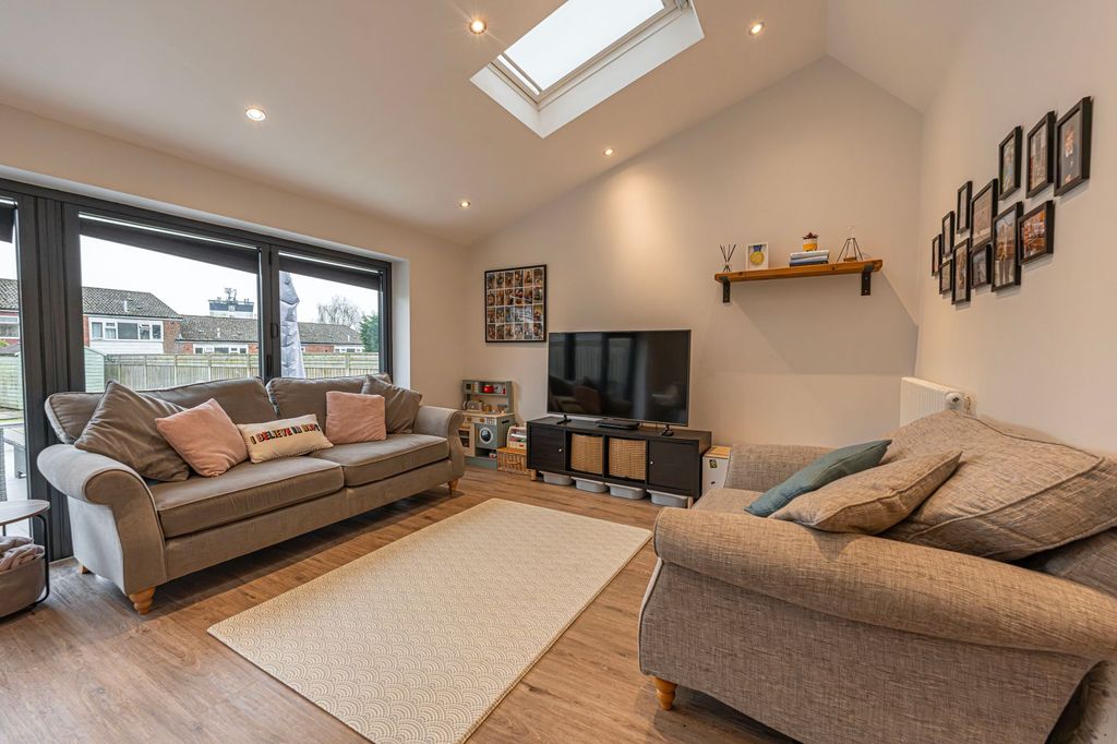 Additional image 12 of 3 bed semi-detached house for saleBurnfort Road, Newport NP20