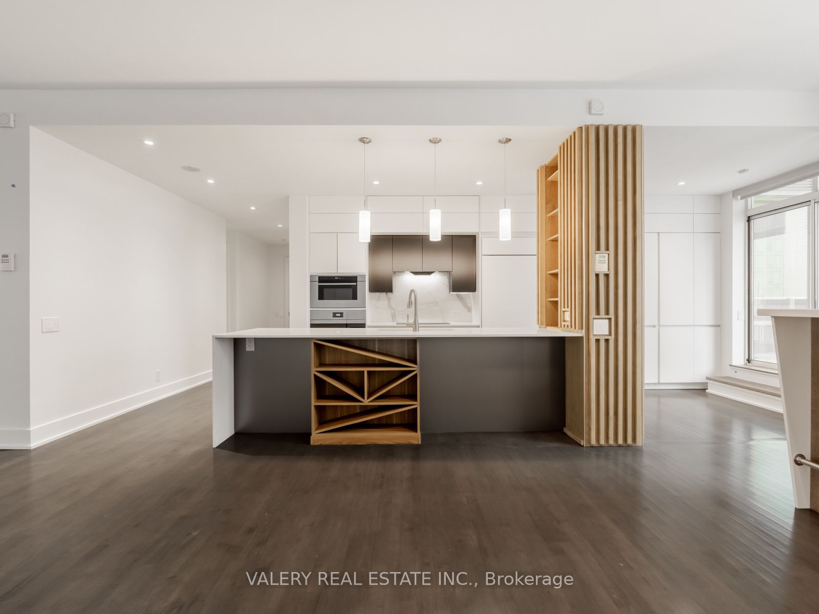 Additional image 2 of 14D-61 Yorkville Avenue, Toronto, ON, M5R 3V6