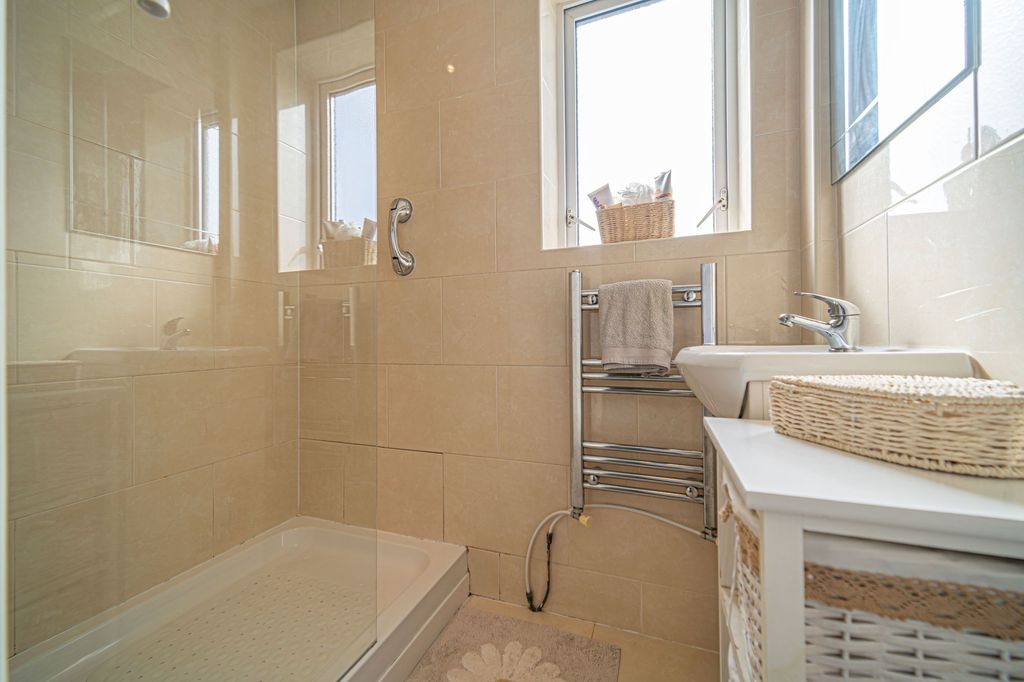 Additional image 39 of 5 bed detached house for saleThe Plantation, Undy NP26