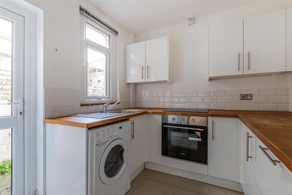 Additional image 2 of 2 bed terraced house for saleGlenroy Street, Roath, Cardiff CF24