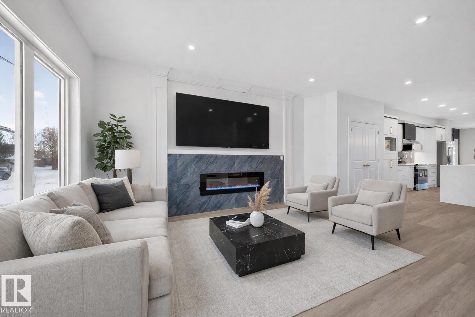 Additional image 3 of 10938 157 Street NW, Edmonton, AB, T5P4Y2