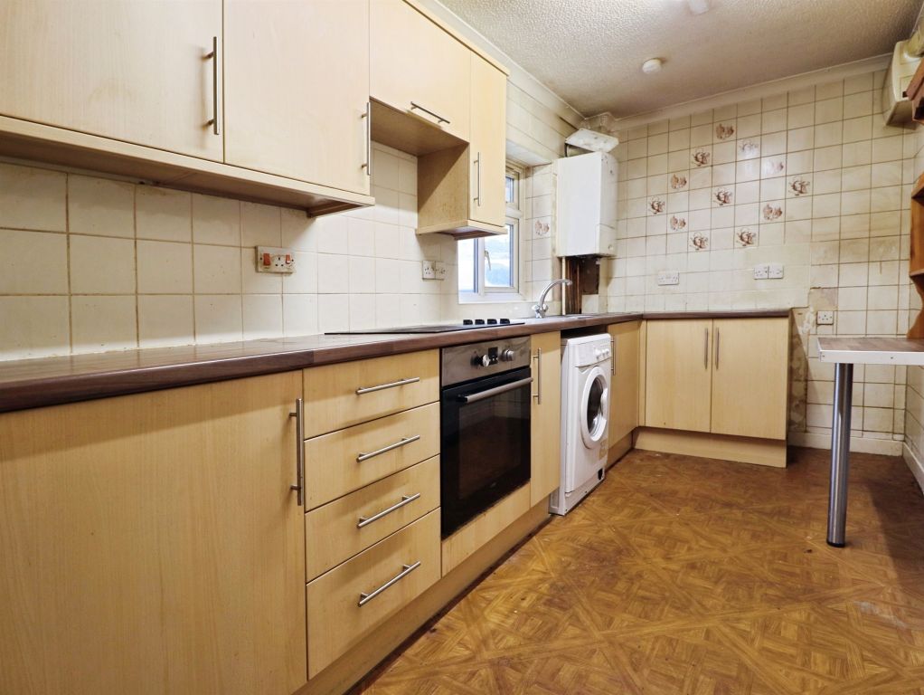 Additional image 6 of 2 bed flat for saleTy-Gwyn Road, Penylan, Cardiff CF23
