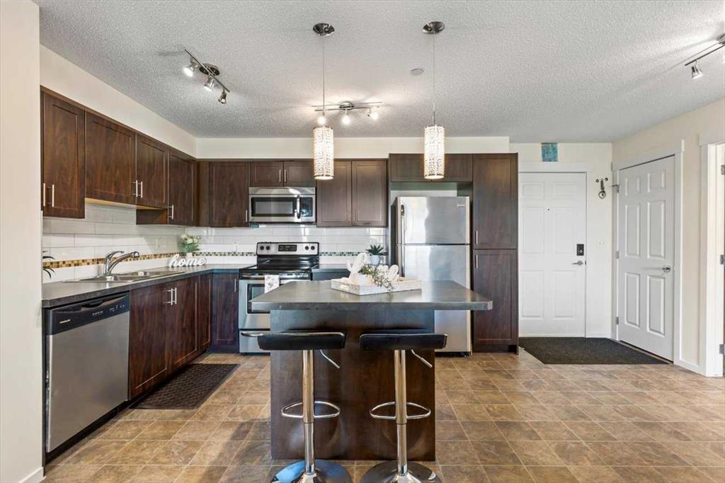 Additional image 5 of 4104-279 Copperpond Common SE, Calgary, AB, T2Z1J5