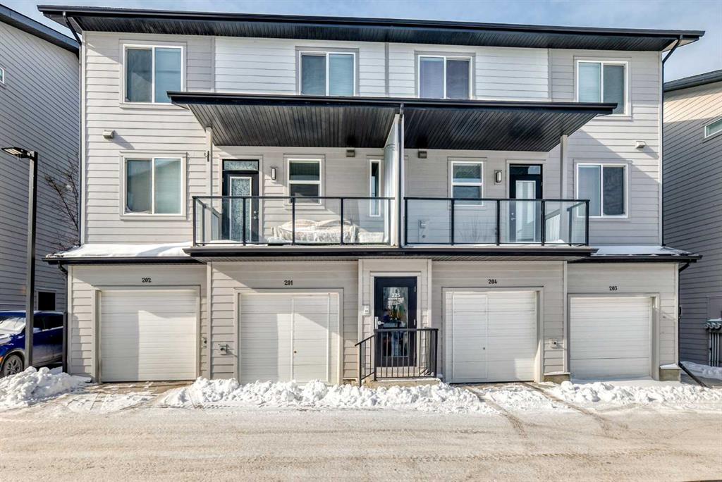 203-225 Redstone Walk NE, Calgary, AB, T3N 1M6