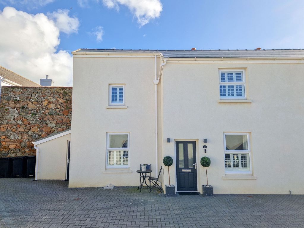 2 bed property for sale2 Prospect Place, St Clement JE2