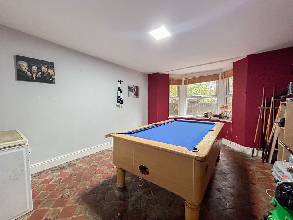 Additional image 8 of 5 bed terraced house for saleKensington Place, Newport NP19
