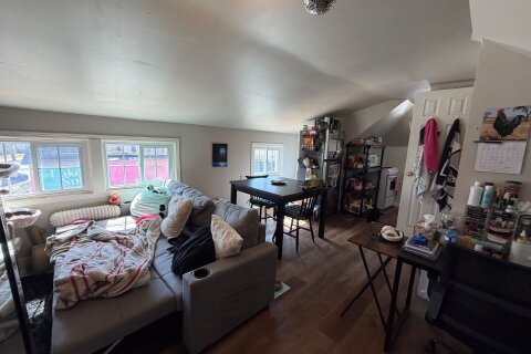 Additional image 8 of Upper-155 1/2 Lake Street, St. Catharines, ON, L2R 5Y5