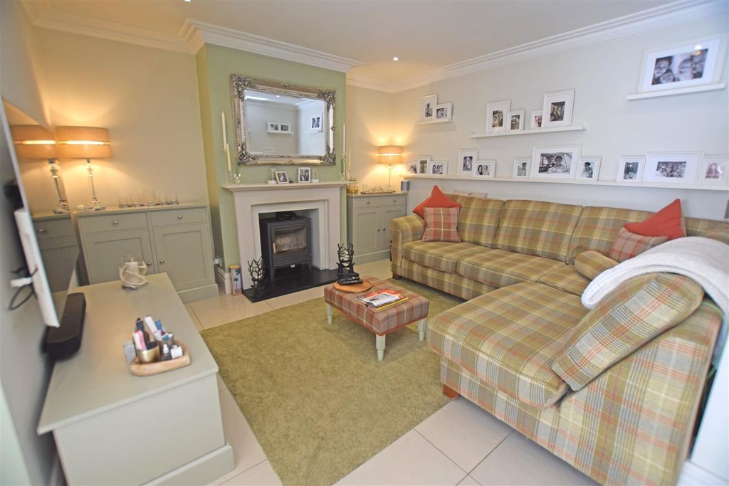 Additional image 3 of 4 bed terraced house for saleLaytonia Avenue, Gabalfa. Cardiff CF14
