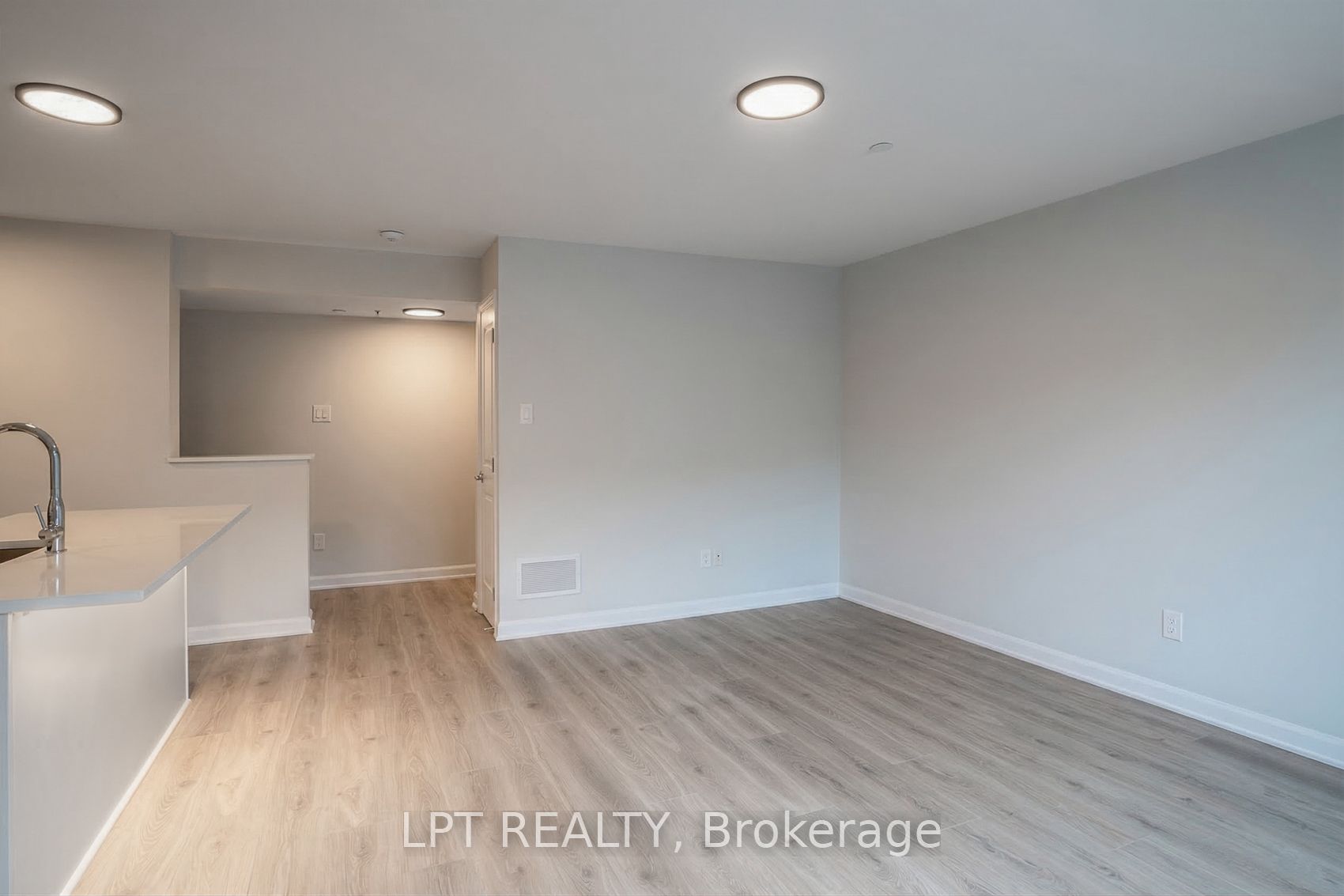 Additional image 5 of 20-401 Glenroy Gilbert Drive, Ottawa, ON, K2J 5W2