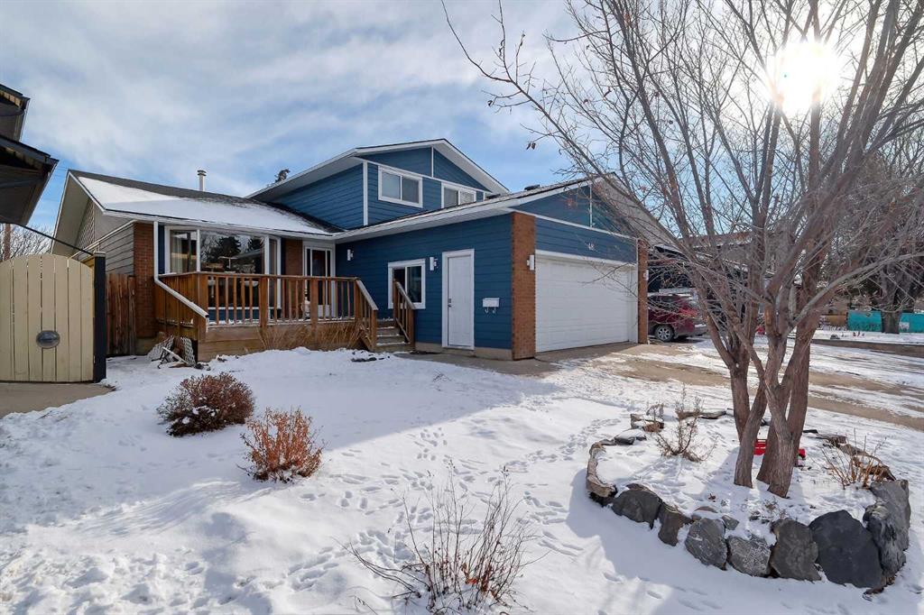 Additional image 2 of 48 Bernard Way NW, Calgary, AB, T3K 2E9