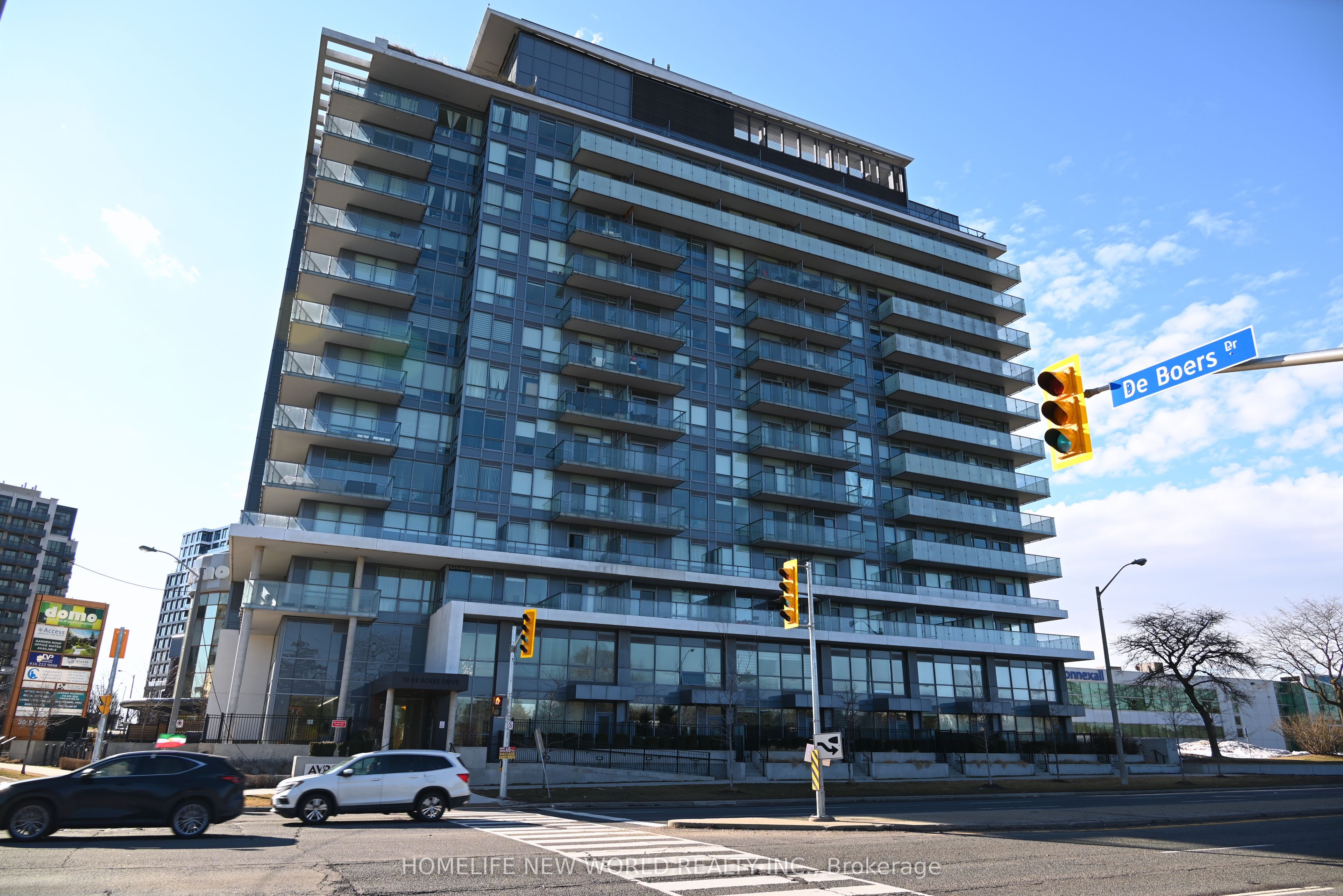 910-10 De Boers Drive, Toronto, ON, M3J 0L6