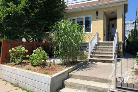 Additional image 7 of Unit 1-82 Marchmount Road, Toronto, ON, M6G 2B1