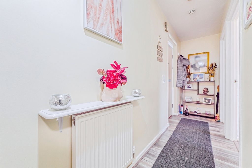 Additional image 7 of 2 bed flat for saleWordsworth Avenue, Roath, Cardiff CF24