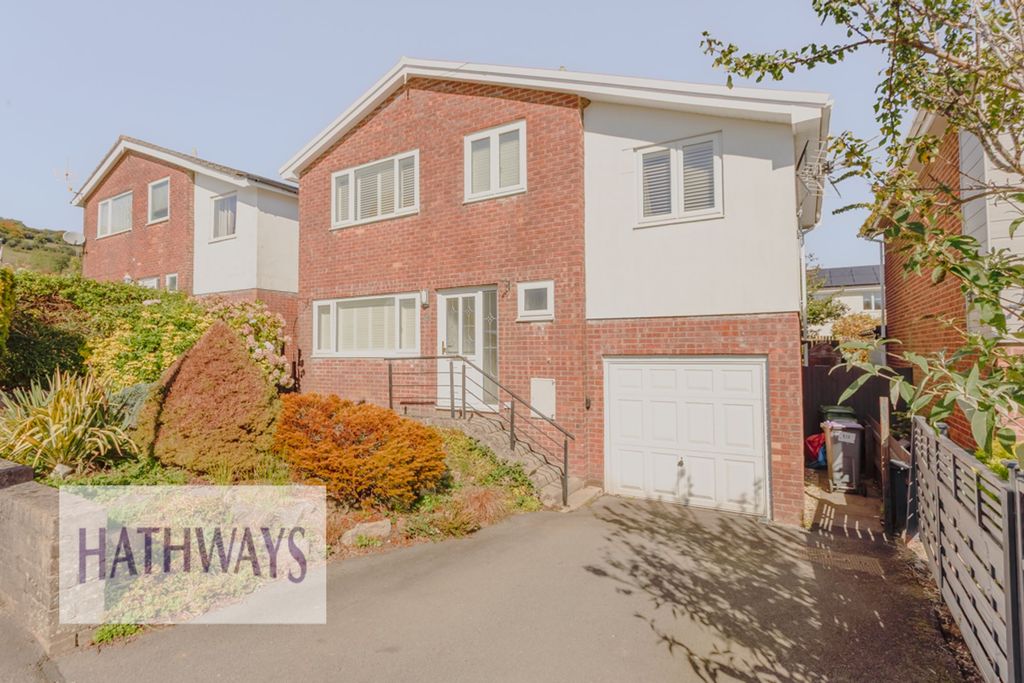 Additional image 3 of 4 bed detached house for saleArundel Close, Greenmeadow NP44