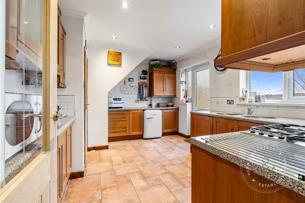 Additional image 6 of 3 bed semi-detached house for saleHatherleigh Road, Rumney, Cardiff CF3