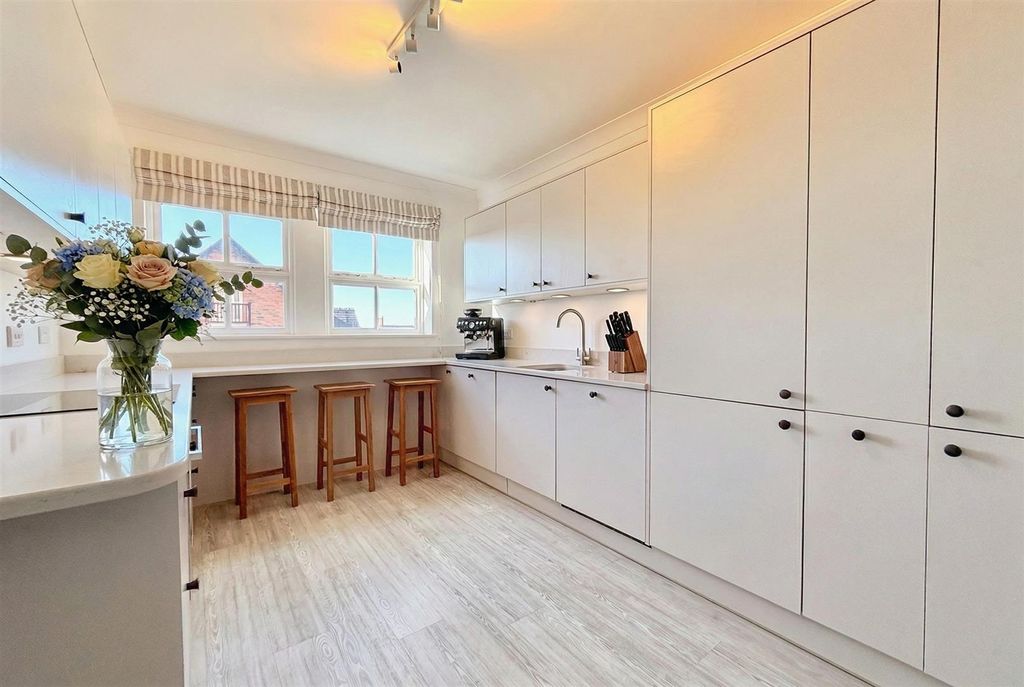 Additional image 5 of 5 bed detached house for saleSt. Michaels Terrace, Lincoln LN1