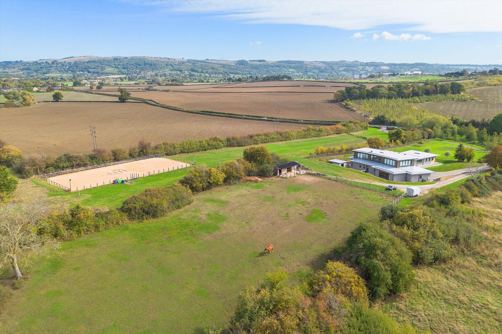 Additional image 33 of 4 bed detached house for saleHyde Lane, Cheltenham, Gloucestershire GL51