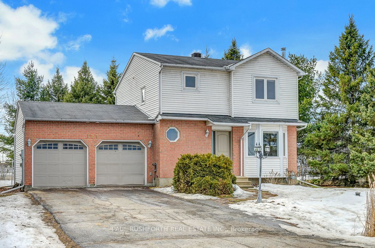 121 Porcupine Trail, Ottawa, ON, K0A 1T0