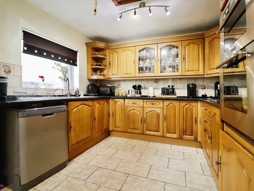 Additional image 9 of 3 bed end terrace house for saleHabershon Street, Cardiff CF24