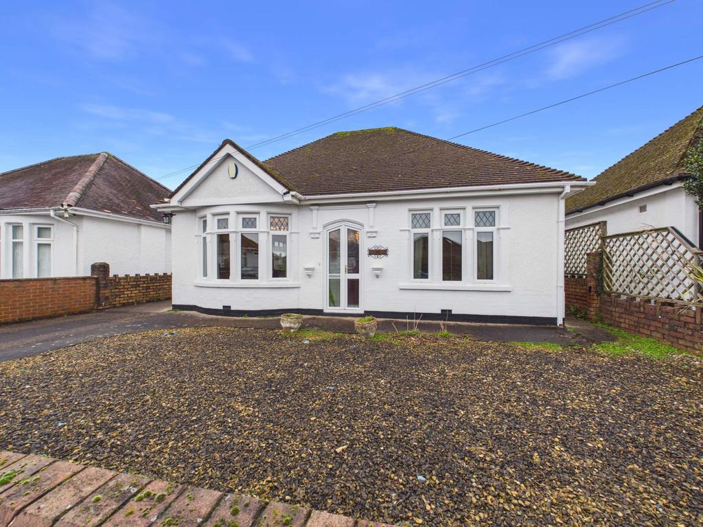 2 bed detached bungalow for saleHeol Nest, Cardiff CF14