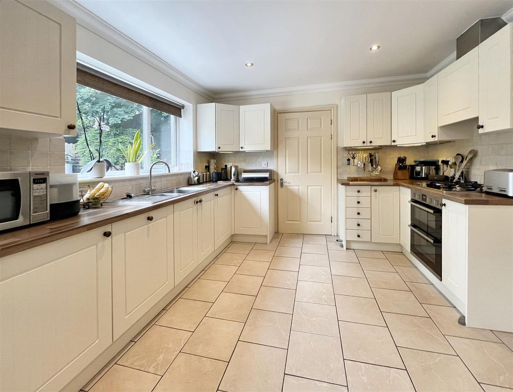 Additional image 3 of 6 bed detached house for saleMaesglas Grove, Newport NP20