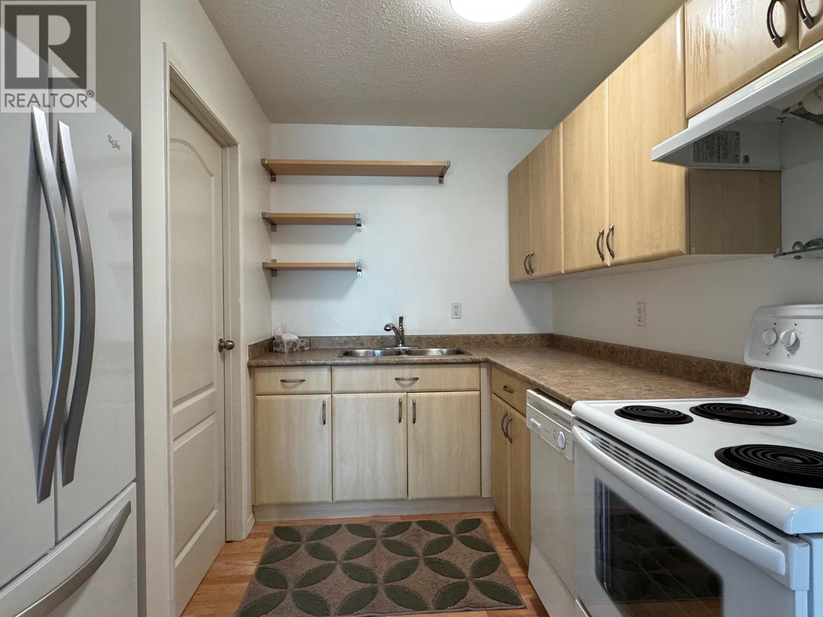 Additional image 3 of 20-1221 Hugh Allan Drive, Kamloops, BC, V1S1M7