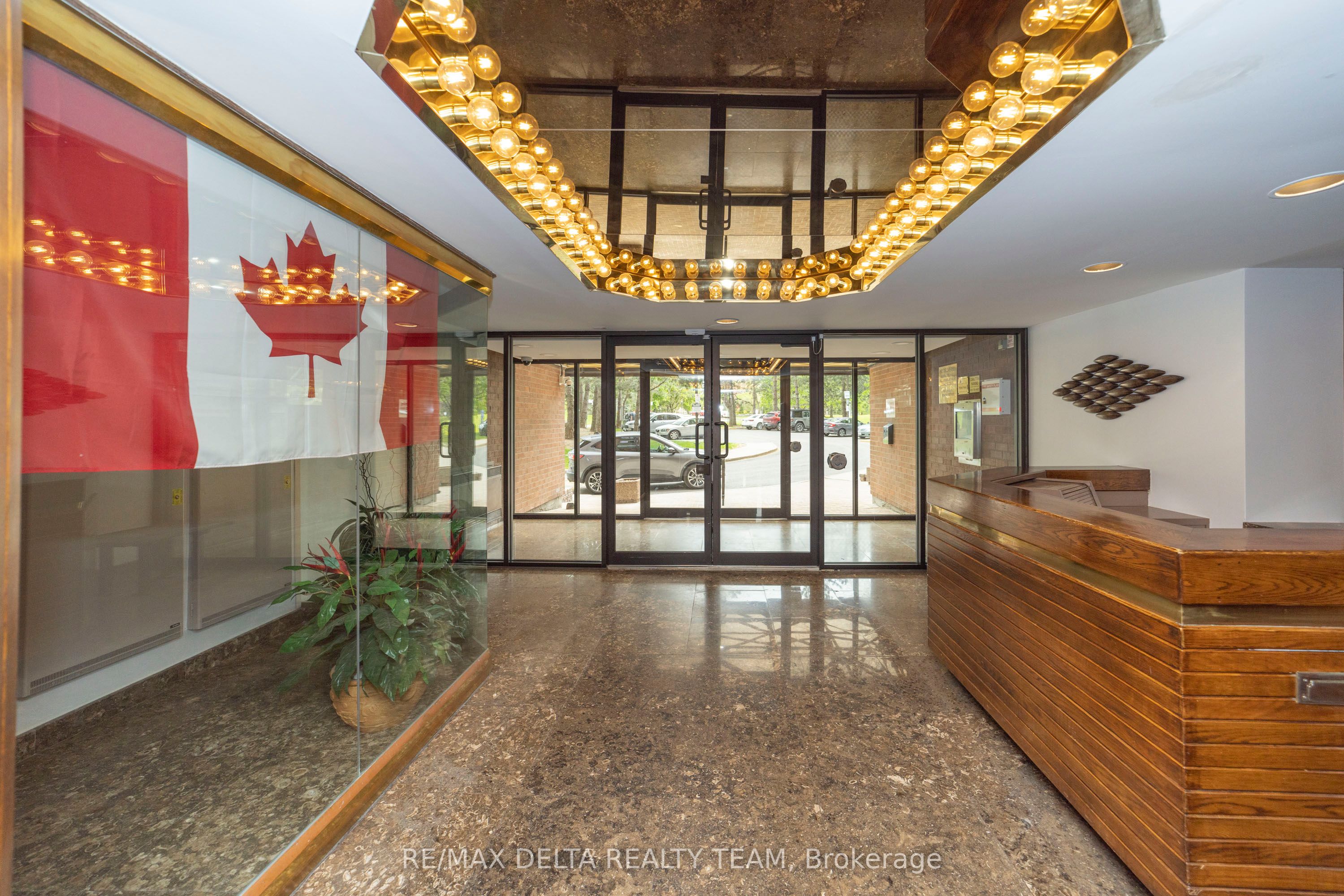 Additional image 3 of 111-2871 Richmond Road, Ottawa, ON, K2B 8M5