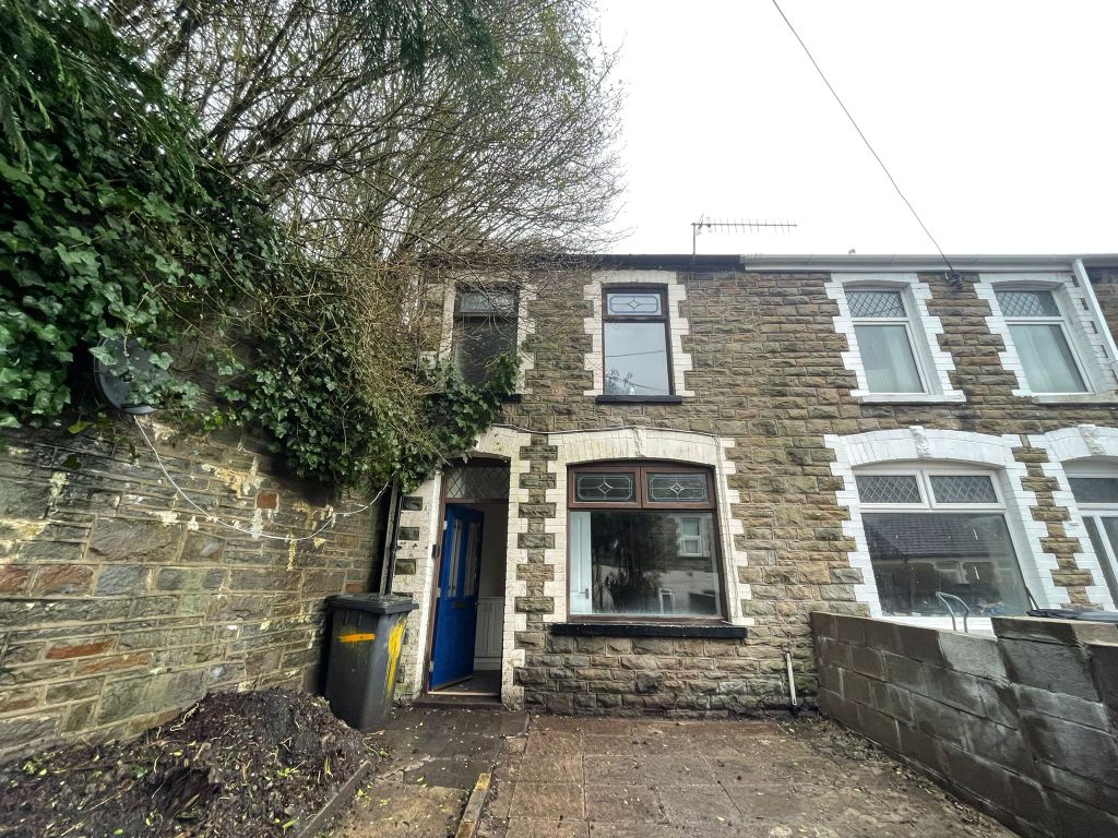 2 bed end terrace house for sale122, Oak Street, Abertillery, Blaenau Gwent NP13