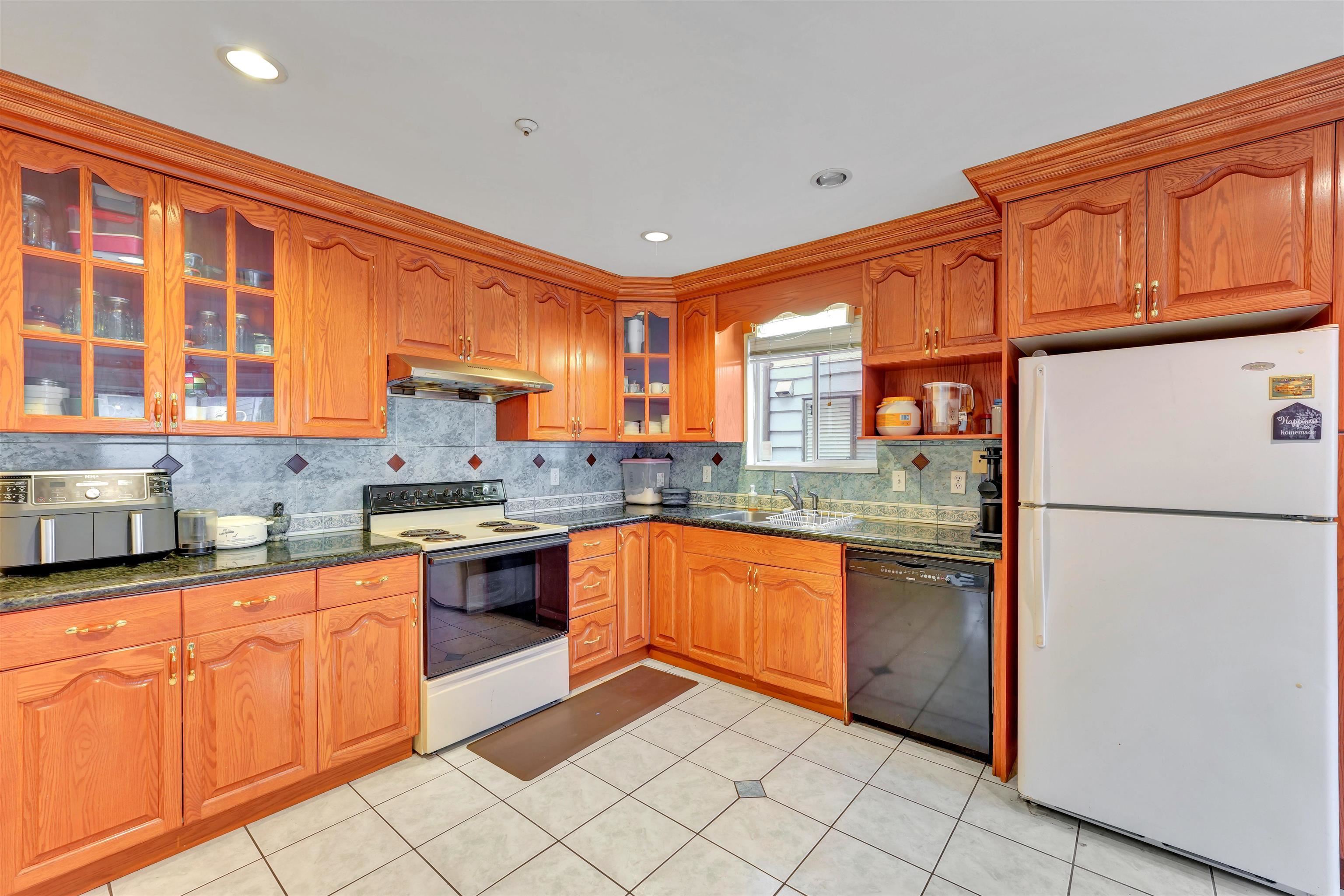 Additional image 4 of 3153 Parker Street, Vancouver, BC, V5K 2V4