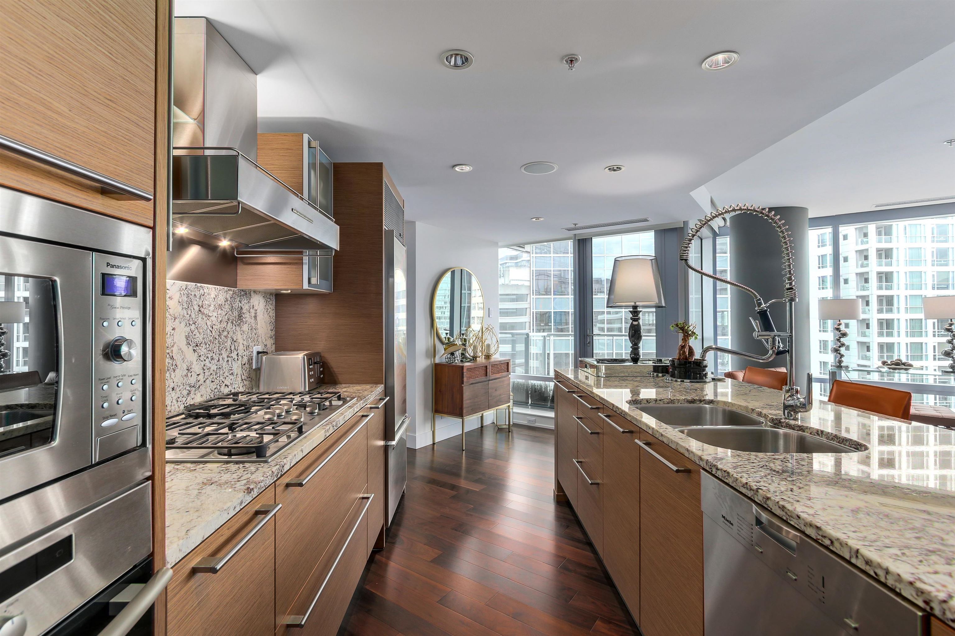 Additional image 5 of 1909-1111 Alberni Street, Vancouver, BC, V6E 4V2