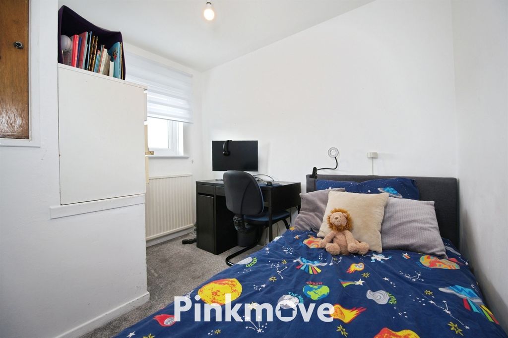 Additional image 2 of 3 bed semi-detached house for saleHowe Circle, Newport NP19