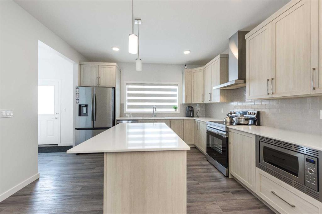 Additional image 4 of 399 Magnolia Drive SE, Calgary, AB, T3M 3M4