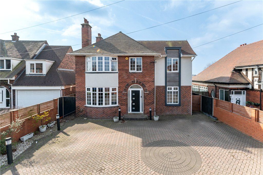 5 bed detached house for saleRein Road, Tingley, Wakefield, West Yorkshire WF3