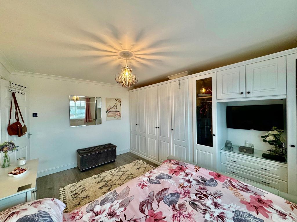 Additional image 5 of 3 bed detached house for saleBeaumaris Way, Grove Park NP12