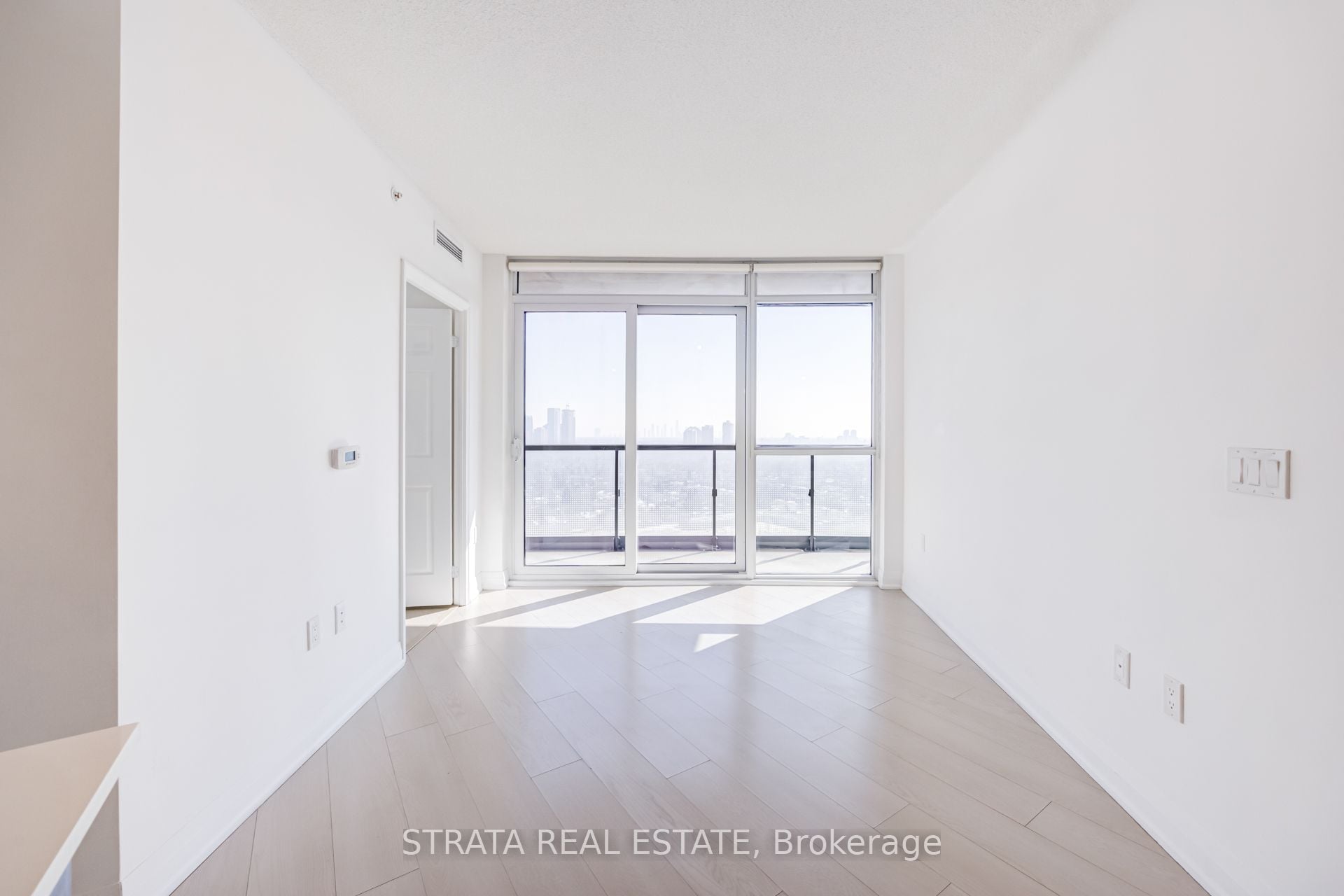 Additional image 3 of 2207-30 Gibbs Road, Toronto, ON, M9B 0E4