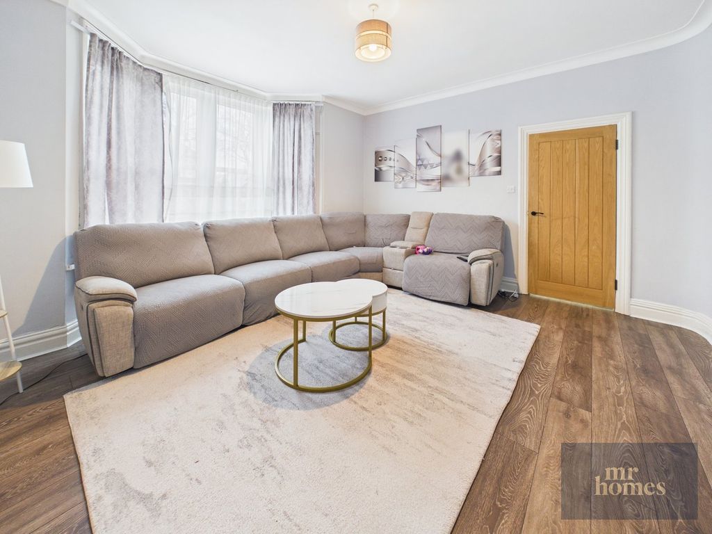 Additional image 2 of 4 bed terraced house for saleLlanedeyrn Road, Penylan, Cardiff CF23