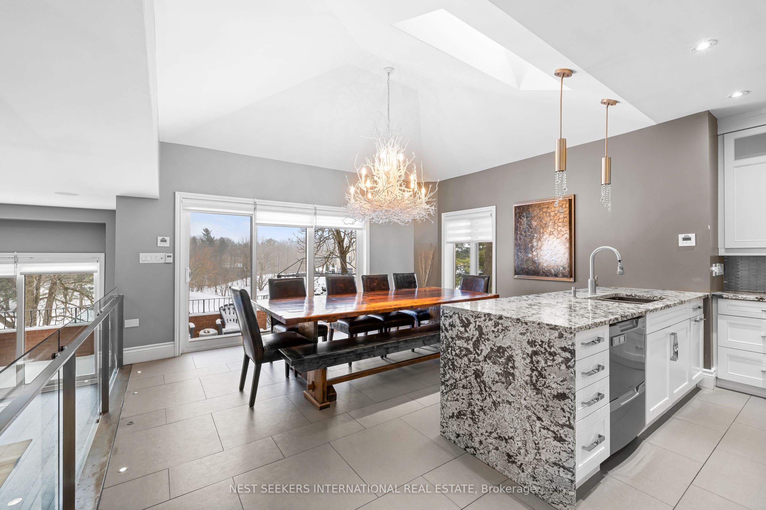Additional image 5 of East-4001 Teston Road, Vaughan, ON, L4L 8L2