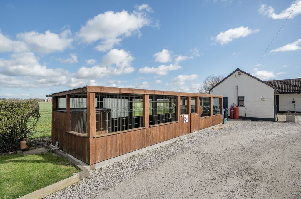 Additional image 27 of 5 bed detached house for saleMoss Road, Moss, Doncaster DN6