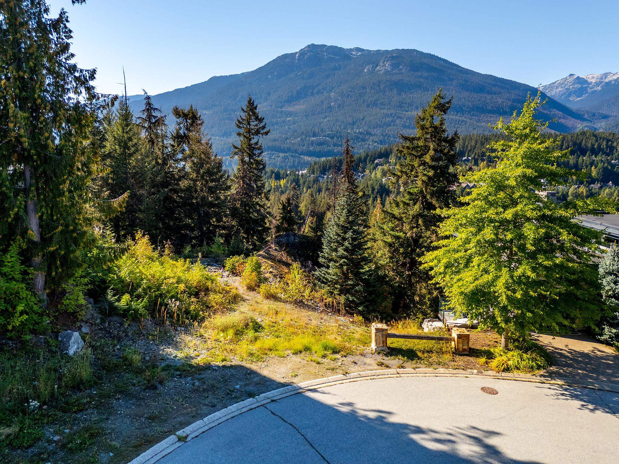 Additional image 3 of 3853 Sunridge Court, Whistler, BC, V8E 0W1