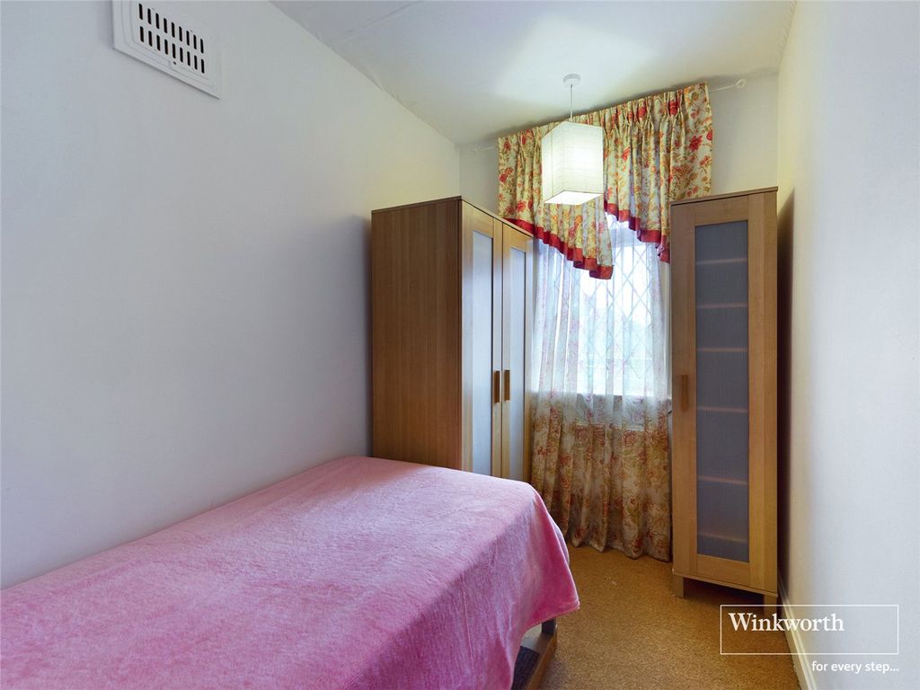 Additional image 9 of 5 bed semi-detached house for saleLodore Gardens, Kingsbury, London NW9