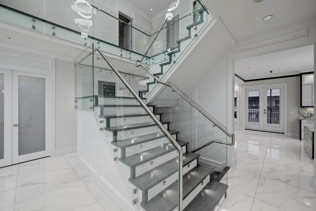 Additional image 6 of 6899 Clevedon Drive, Surrey, BC, V3W 6H6