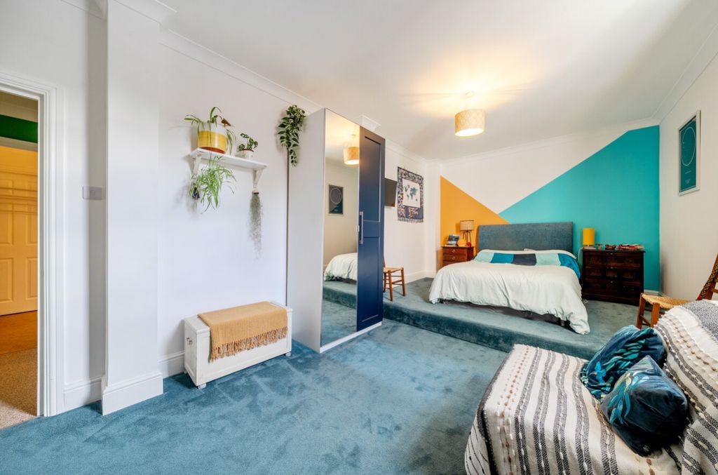 Additional image 13 of 2 bed flat for saleCrown Mill Vernon Street, Lincoln, Lincolnshire LN5