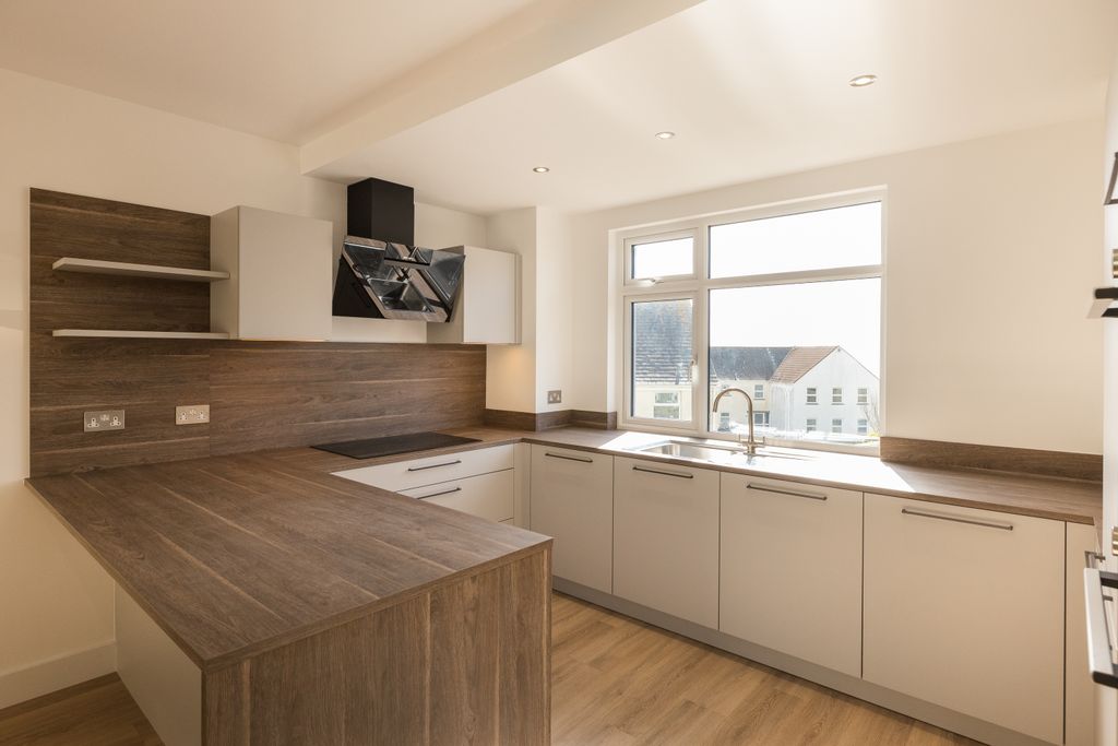 Additional image 13 of 3 bed end terrace house for saleRue De Bas Courtils, St. Sampson, Guernsey GY2