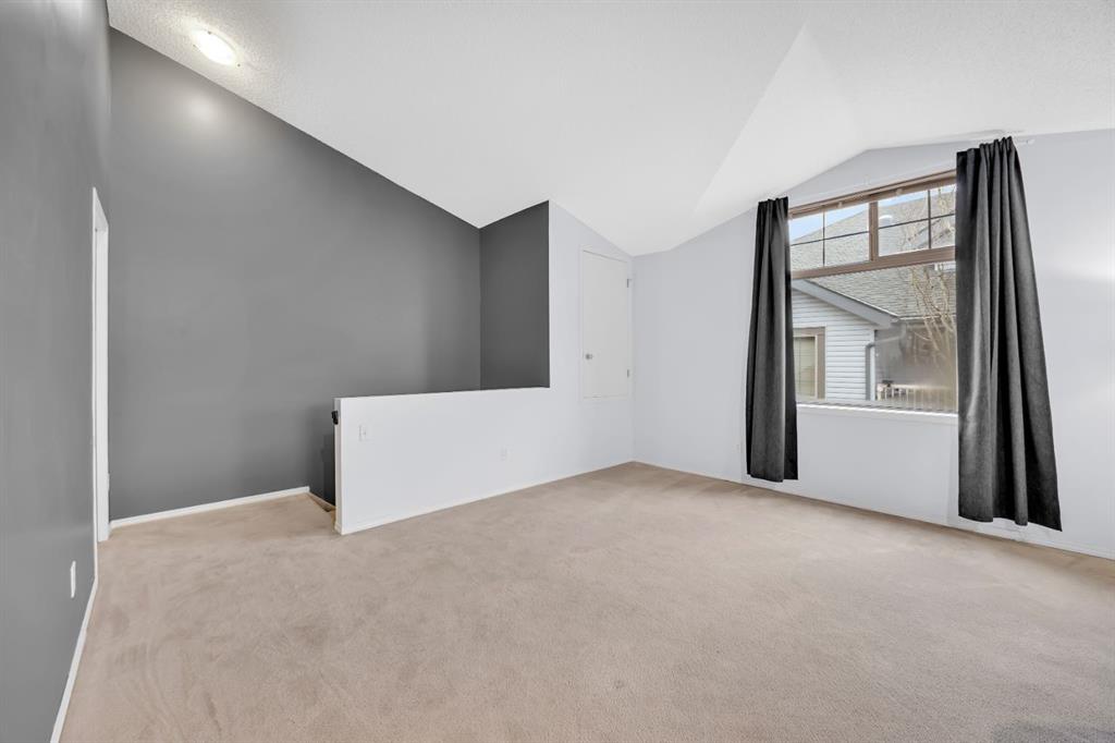 Additional image 4 of 205-27 Everridge Square SW, Calgary, AB, T2Y 5J7
