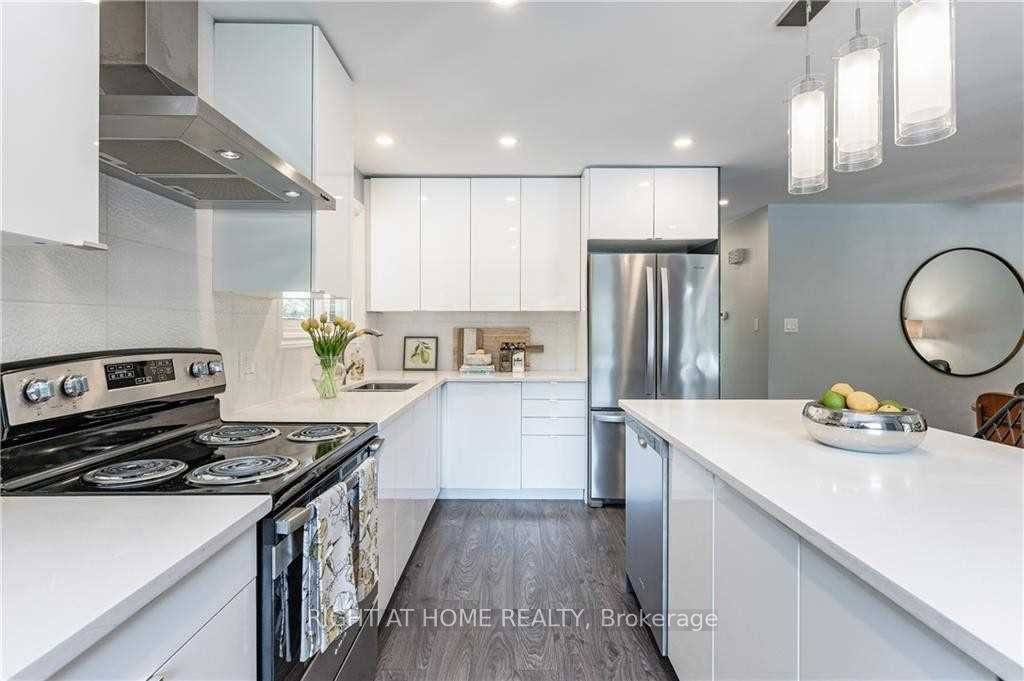 Additional image 2 of 118 Briarwood Crescent, Hamilton, ON, L9C 4C4