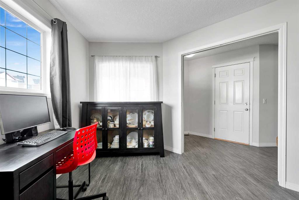 Additional image 4 of 2 Saddleland Way NE, Calgary, AB, T3j5K5