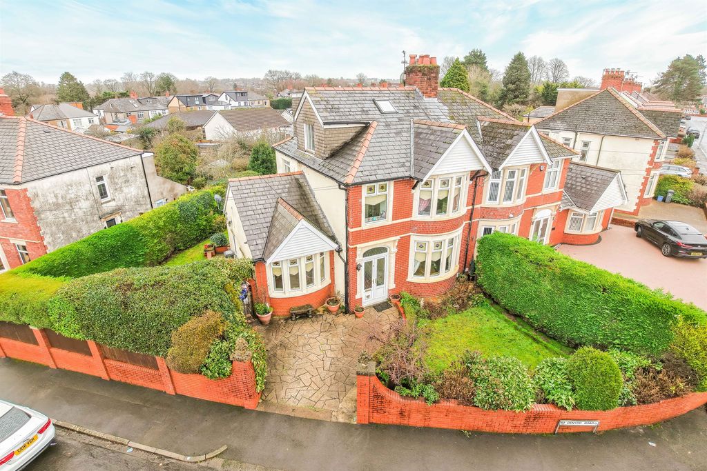 5 bed semi-detached house for saleSt. Cenydd Road, Heath, Cardiff CF14