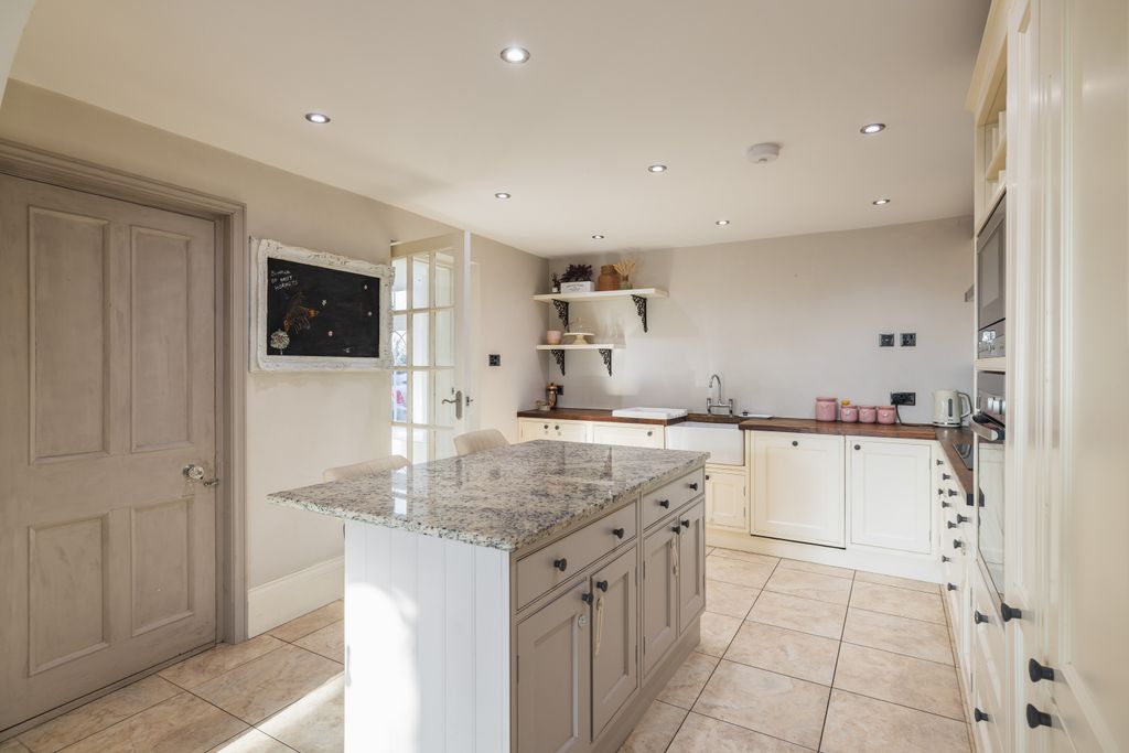 Additional image 19 of 5 bed detached house for saleLe Mont Cambrai, St. Lawrence, Jersey JE3