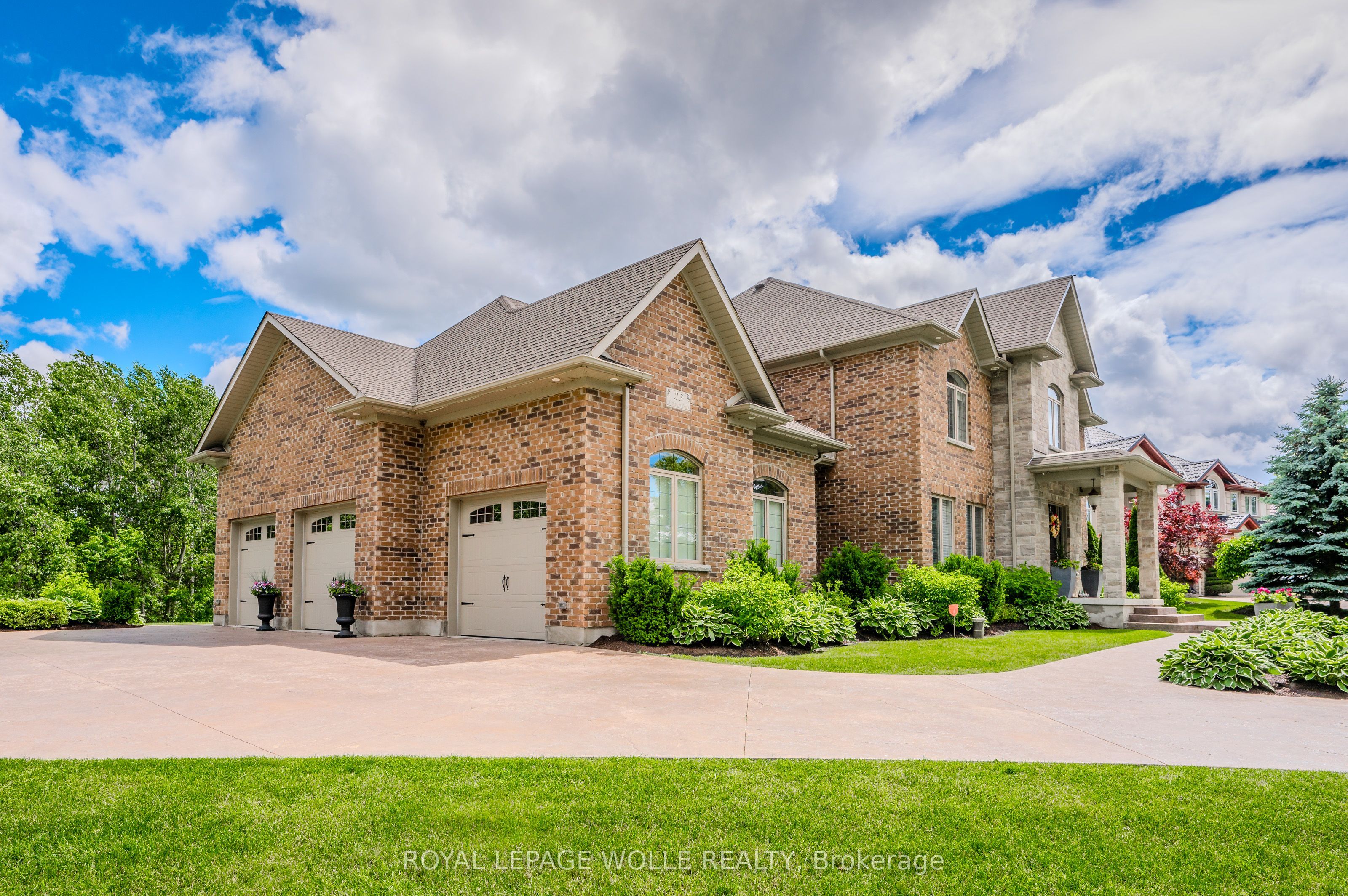 Additional image 3 of 23 Highgrove Court, Cambridge, ON, N3H 4R8